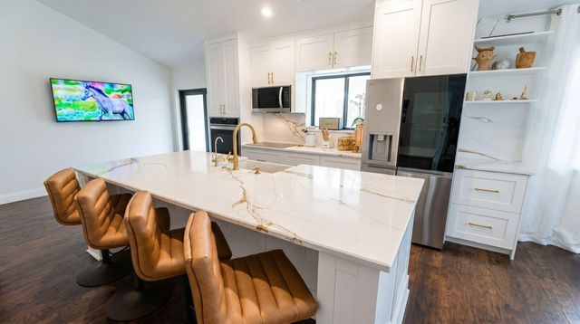 1532 Primrose Lane, Wellington, FL 33414