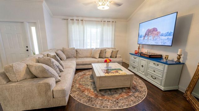 1532 Primrose Lane, Wellington, FL 33414