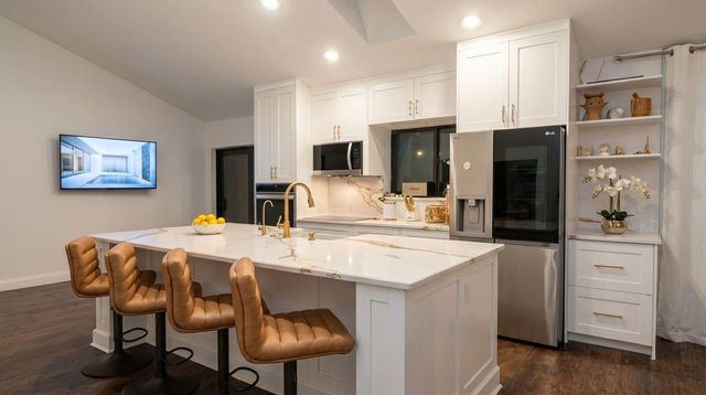 1532 Primrose Lane, Wellington, FL 33414