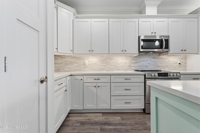 123 E 5th Street, Long Beach, MS 39560