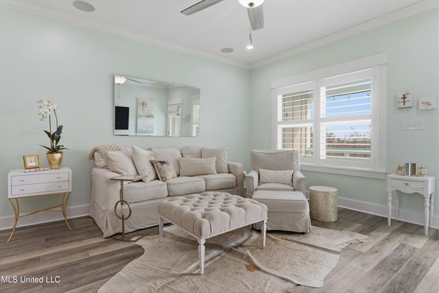 123 E 5th Street, Long Beach, MS 39560