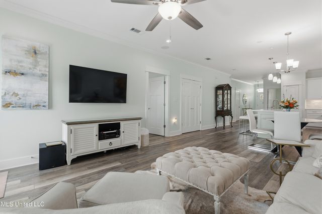 123 E 5th Street, Long Beach, MS 39560