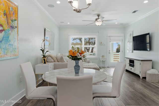 123 E 5th Street, Long Beach, MS 39560