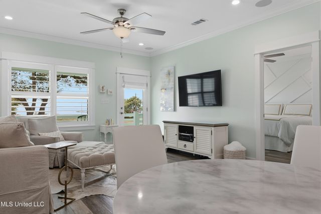 123 E 5th Street, Long Beach, MS 39560