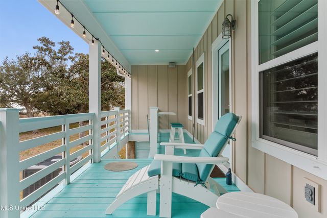 123 E 5th Street, Long Beach, MS 39560