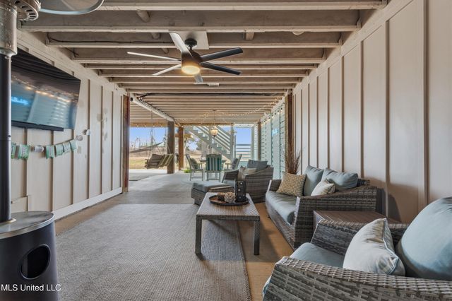 123 E 5th Street, Long Beach, MS 39560