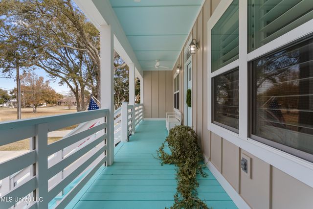 123 E 5th Street, Long Beach, MS 39560