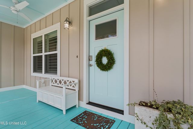 123 E 5th Street, Long Beach, MS 39560