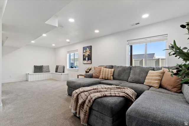 8112 N CLYDESDALE DR, Eagle Mountain, UT 84005