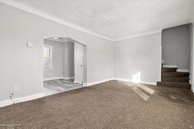 20575 Dean Street, Detroit, MI 48234