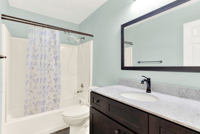 7606 Munich Drive, Rowlett, TX 75089