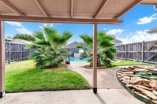 7606 Munich Drive, Rowlett, TX 75089