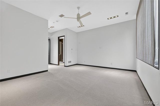 22 Fordyce Lane, Ladue, MO 63124