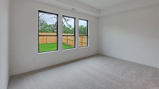 10726 Saleh Corner, San Antonio, TX 78224