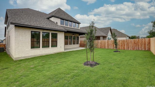 10726 Saleh Corner, San Antonio, TX 78224