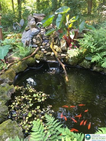 1395 Sleepy Hollow, Milford Twp, PA 18073