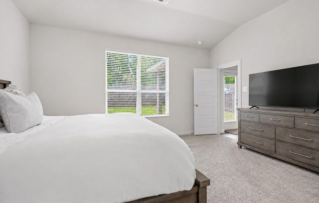 18099 Martin Pines Drive, Conroe, TX 77316