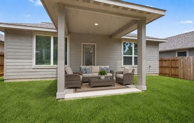 18099 Martin Pines Drive, Conroe, TX 77316