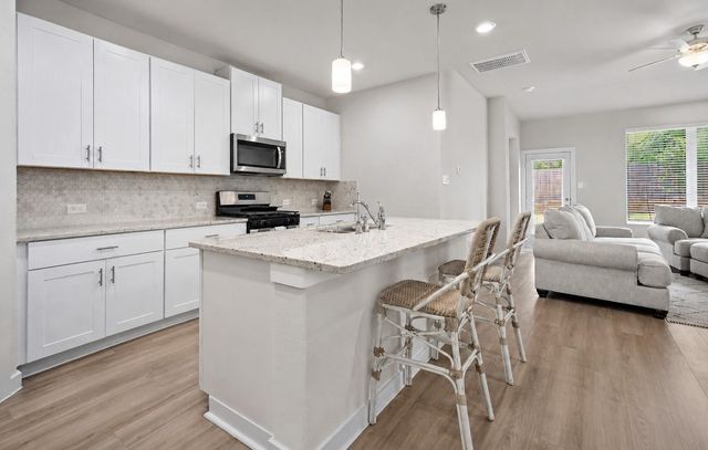 18099 Martin Pines Drive, Conroe, TX 77316