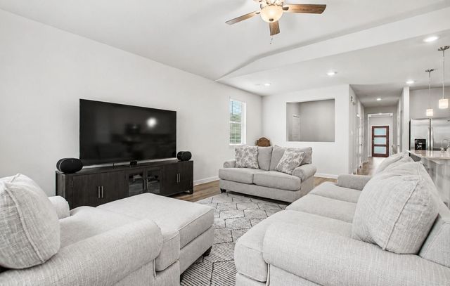 18099 Martin Pines Drive, Conroe, TX 77316