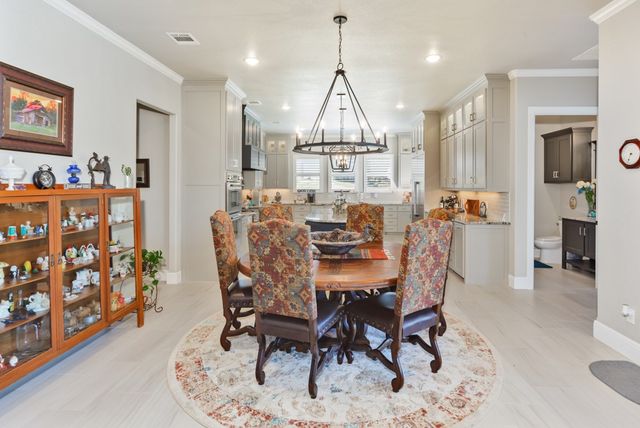 1466 County Road 1270, Alvord, TX 76225