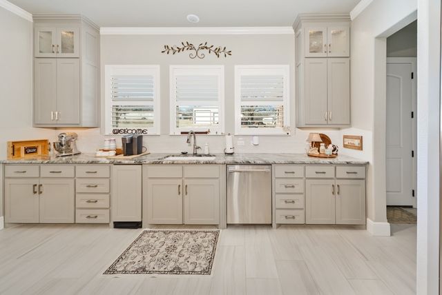 1466 County Road 1270, Alvord, TX 76225