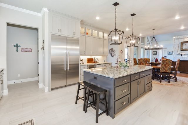 1466 County Road 1270, Alvord, TX 76225