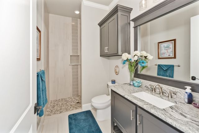 1466 County Road 1270, Alvord, TX 76225