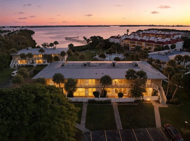 749 MANATEE AVENUE 749, Holmes Beach, FL 34217