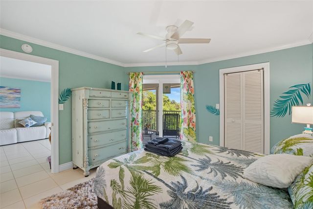 749 MANATEE AVENUE 749, Holmes Beach, FL 34217