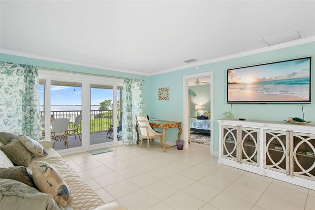 749 MANATEE AVENUE 749, Holmes Beach, FL 34217