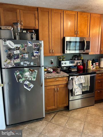 110 W O ST, Purcellville, VA 20132