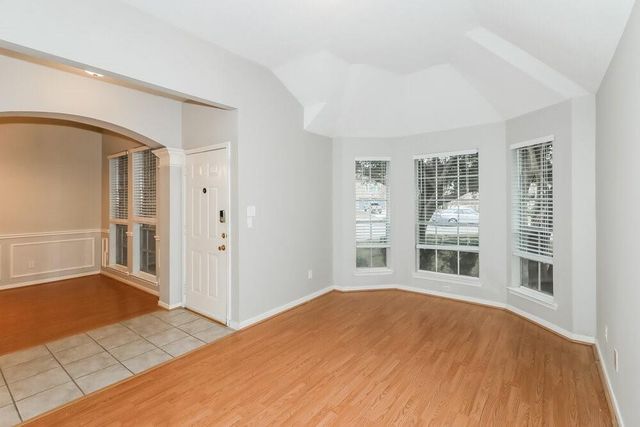 607 Loggers Chase Court, Spring, TX 77386