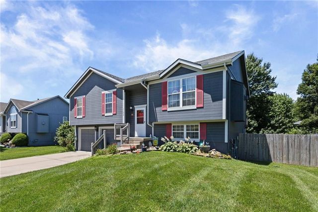 1106 S Scott Avenue, Belton, MO 64012