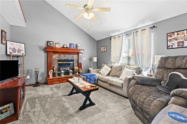 1106 S Scott Avenue, Belton, MO 64012