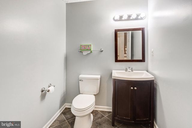 11646 HOWITZER LN, Woodbridge, VA 22192