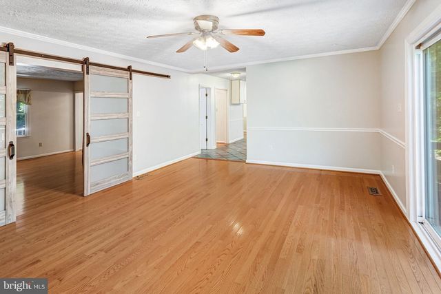 11646 HOWITZER LN, Woodbridge, VA 22192