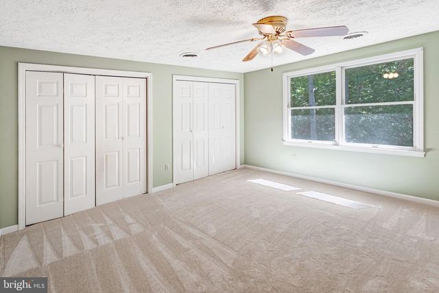 11646 HOWITZER LN, Woodbridge, VA 22192