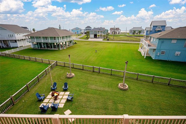 3228 Castle Drive, Crystal Beach, TX 77650