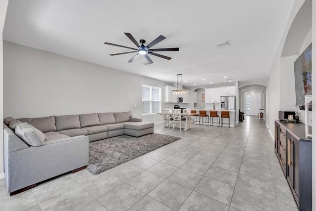 17651 BRIGHT WHEAT DRIVE, Lithia, FL 33547