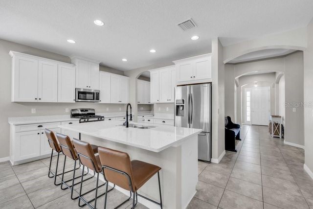 17651 BRIGHT WHEAT DRIVE, Lithia, FL 33547