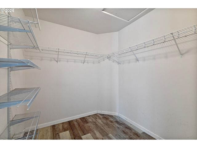 215 Nw 150TH Way, Vancouver, WA 98685