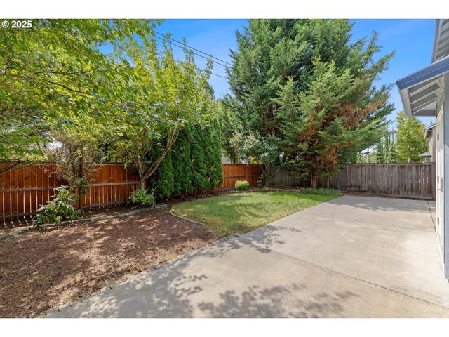 215 Nw 150TH Way, Vancouver, WA 98685