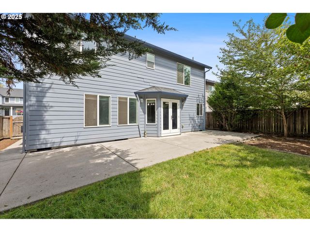 215 Nw 150TH Way, Vancouver, WA 98685