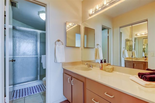 6218 PALMA DEL MAR BOULEVARD S 606, St Petersburg, FL 33715
