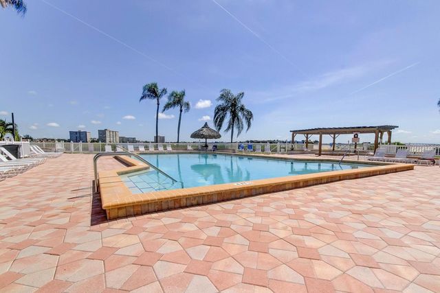 6218 PALMA DEL MAR BOULEVARD S 606, St Petersburg, FL 33715
