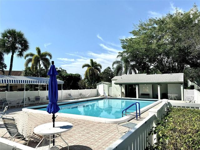 3929 N Carambola Cir N 2902, Coconut Creek, FL 33066