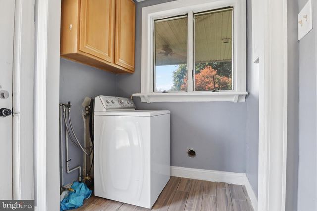 323 E ORANGE ST, Elizabethtown, PA 17022