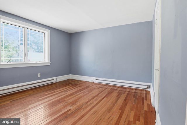 323 E ORANGE ST, Elizabethtown, PA 17022