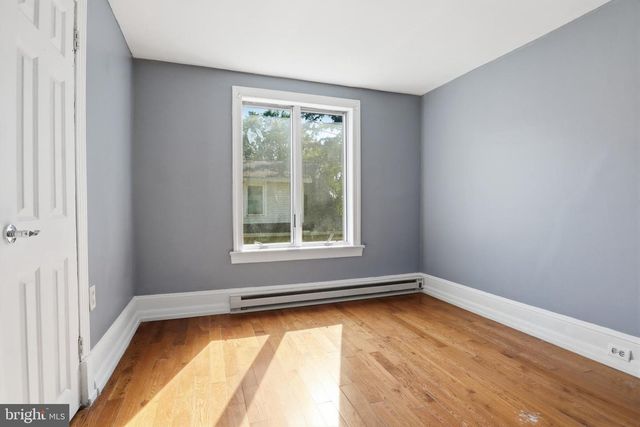 323 E ORANGE ST, Elizabethtown, PA 17022
